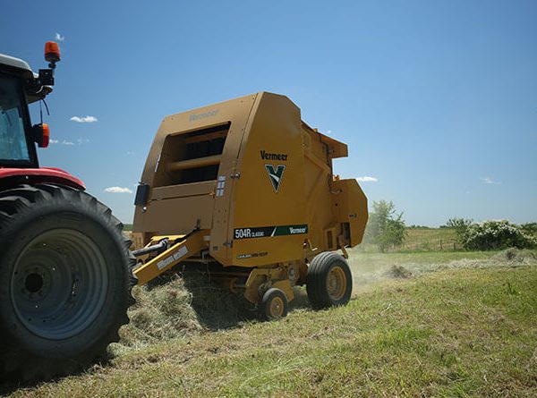 Vermeer 504R Classic Baler