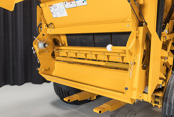 Vermeer 604 Pro G4 Baler