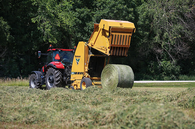 Vermeer 604R Classic Baler