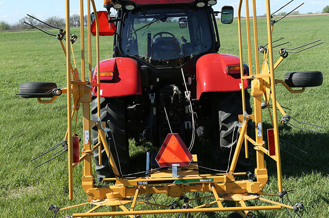 Vermeer TD190 Tedder