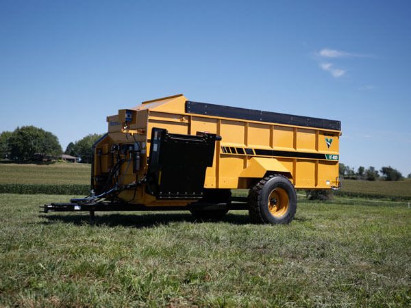 Vermeer HF400 Feed Wagon