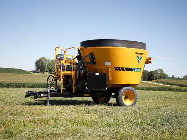 Vermeer VS350 Single-screw Vertical Mixer