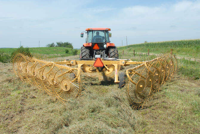 Vermeer VR1224 Carted Wheel Rake