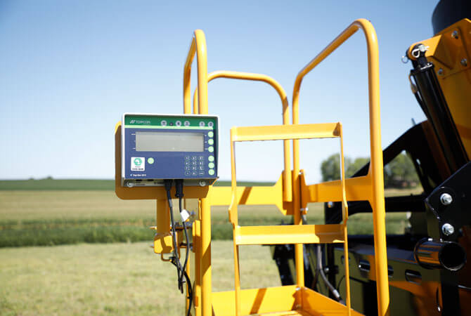 Vermeer VS350 Single-screw Vertical Mixer