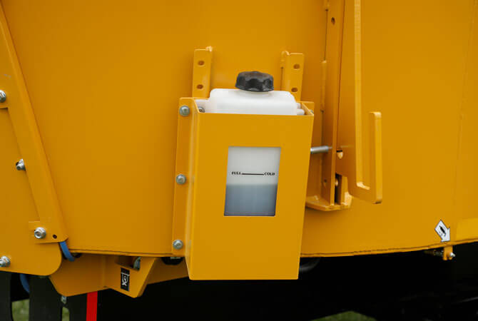 Vermeer VT750 Twin-screw Vertical Mixer