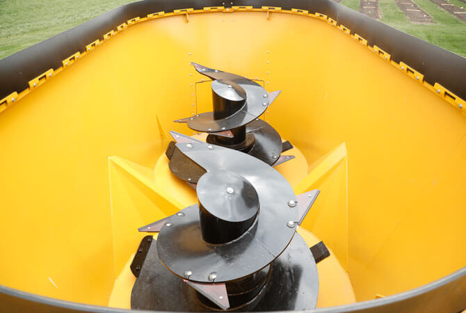 Vermeer VT750 Twin-screw Vertical Mixer