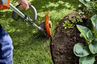 Husqvarna 110iL FLXi with Trimmer Attachment (battery and charger included)