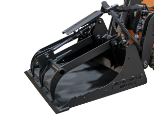 Scag Mini Skid-Steer Grapples Scag Mini Skid-Steer Grapples