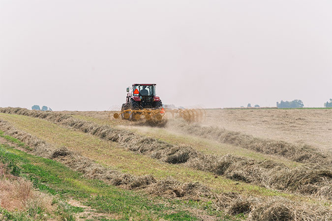 Vermeer VRC1022 Carted Wheel Rake