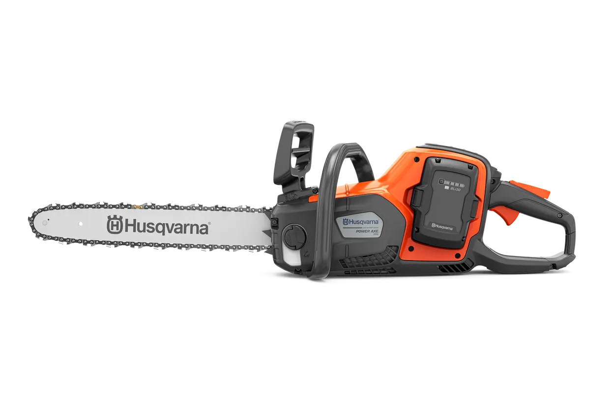 Husqvarna Power Axe 350i Chainsaw (battery and charger included)