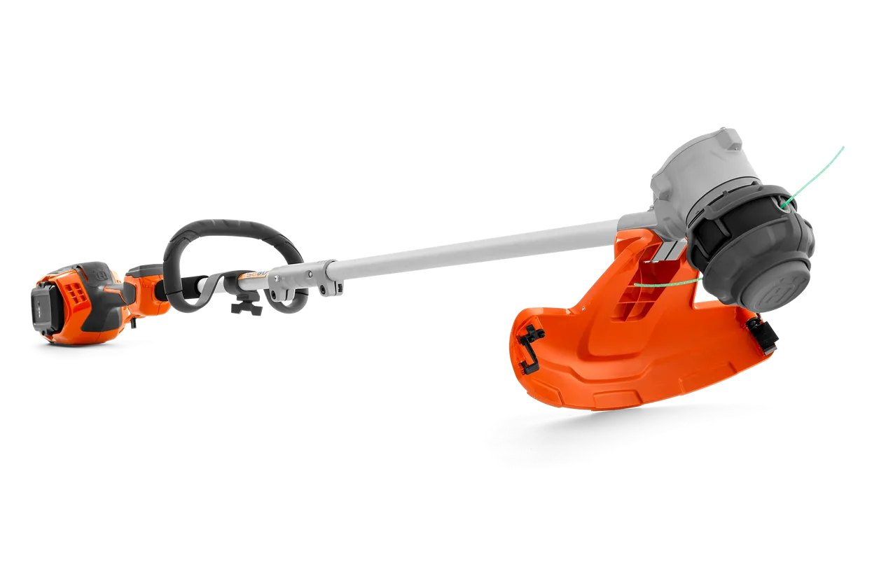 Husqvarna 220iL (battery and charger included)